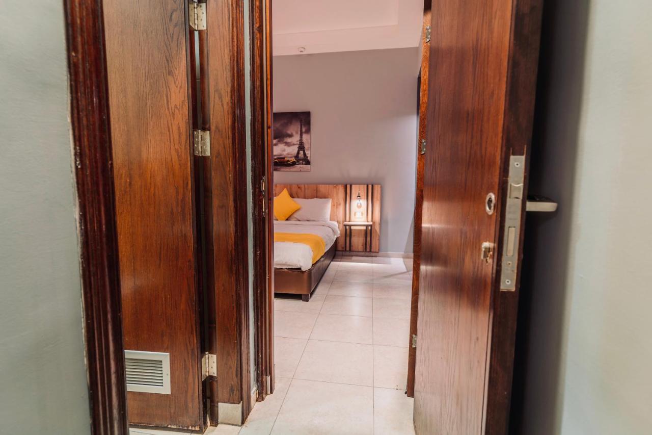 Baden Hotel Suites Amman Exterior photo
