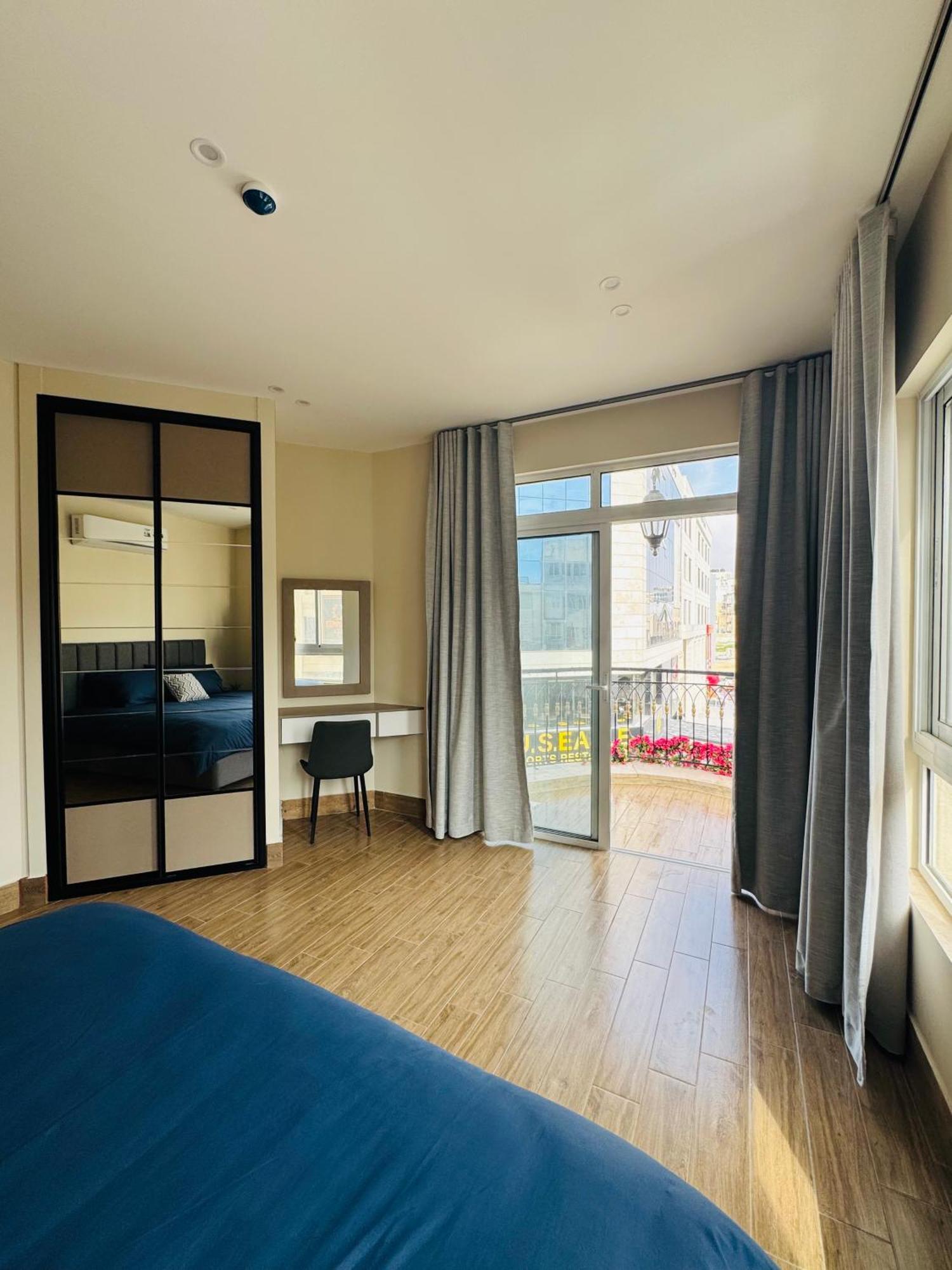 Baden Hotel Suites Amman Exterior photo